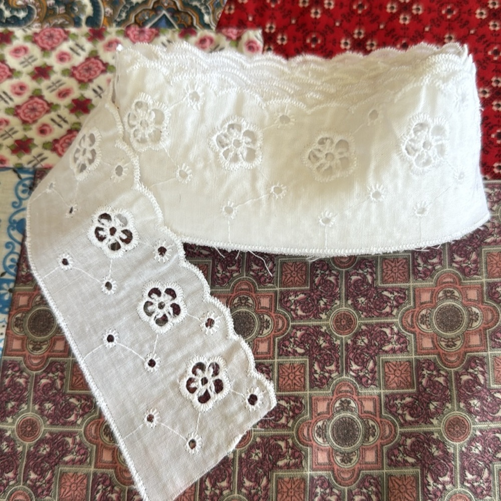 Vintage White Eyelet Embroidered Cotton Trim, 4.75 Yards/2” Wide, Scalloped edge